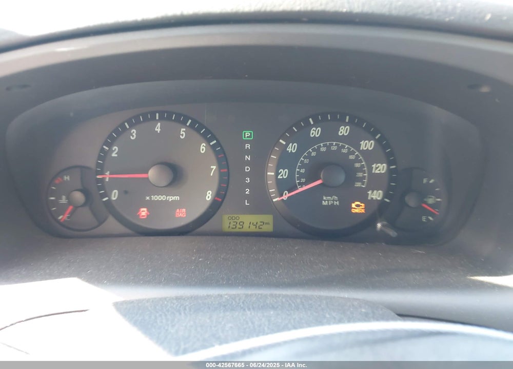 2006 HYUNDAI ELANTRA GLS/LIMITED VIN: KMHDN46D26U321023