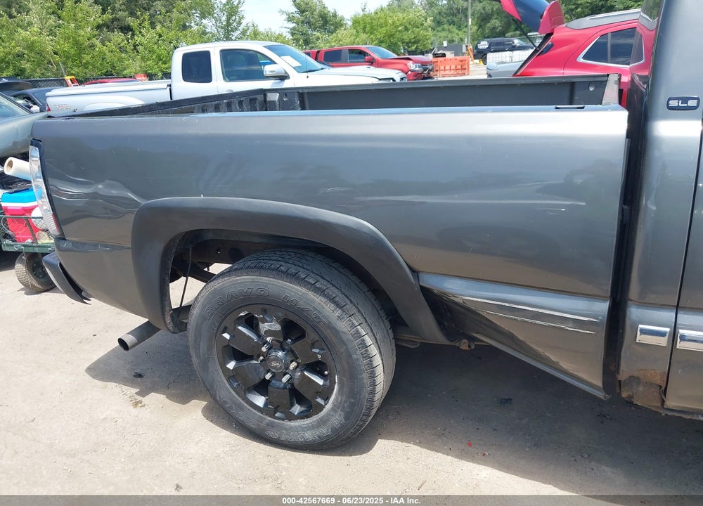 2002 GMC SIERRA 1500 SLE VIN: 2GTEC19T521123624