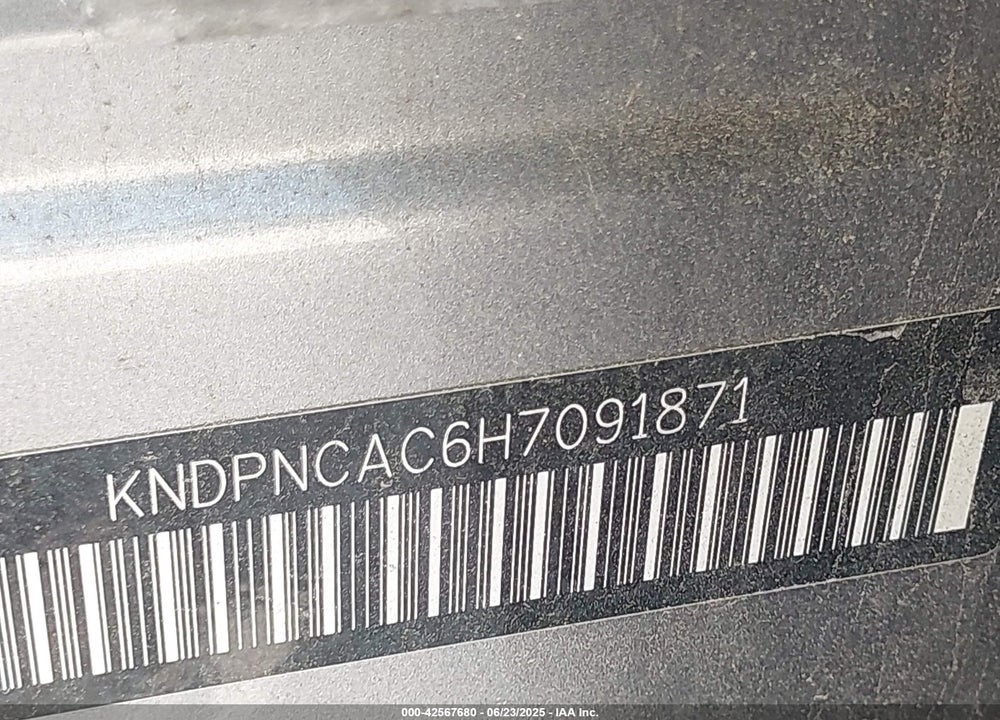 2017 KIA SPORTAGE VIN: KNDPNCAC6H7091871