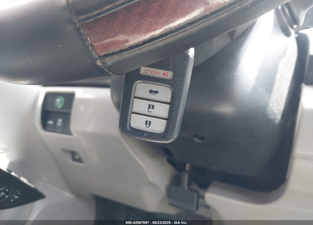 2013 HONDA ACCORD VIN: 1HGCR2F84DA123703