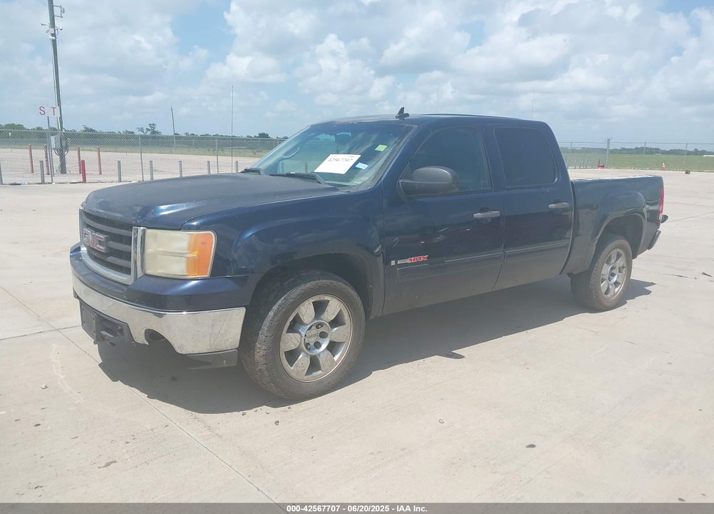 2008 GMC SIERRA 1500 VIN: 3GTEC13J98G255583