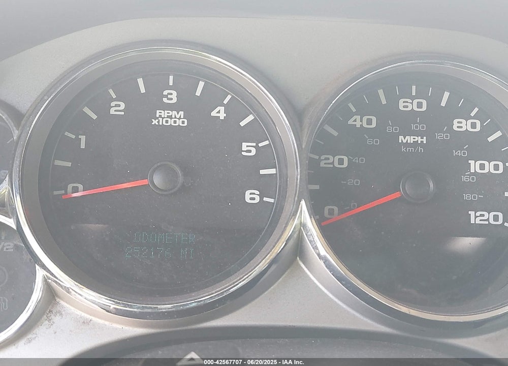 2008 GMC SIERRA 1500 VIN: 3GTEC13J98G255583