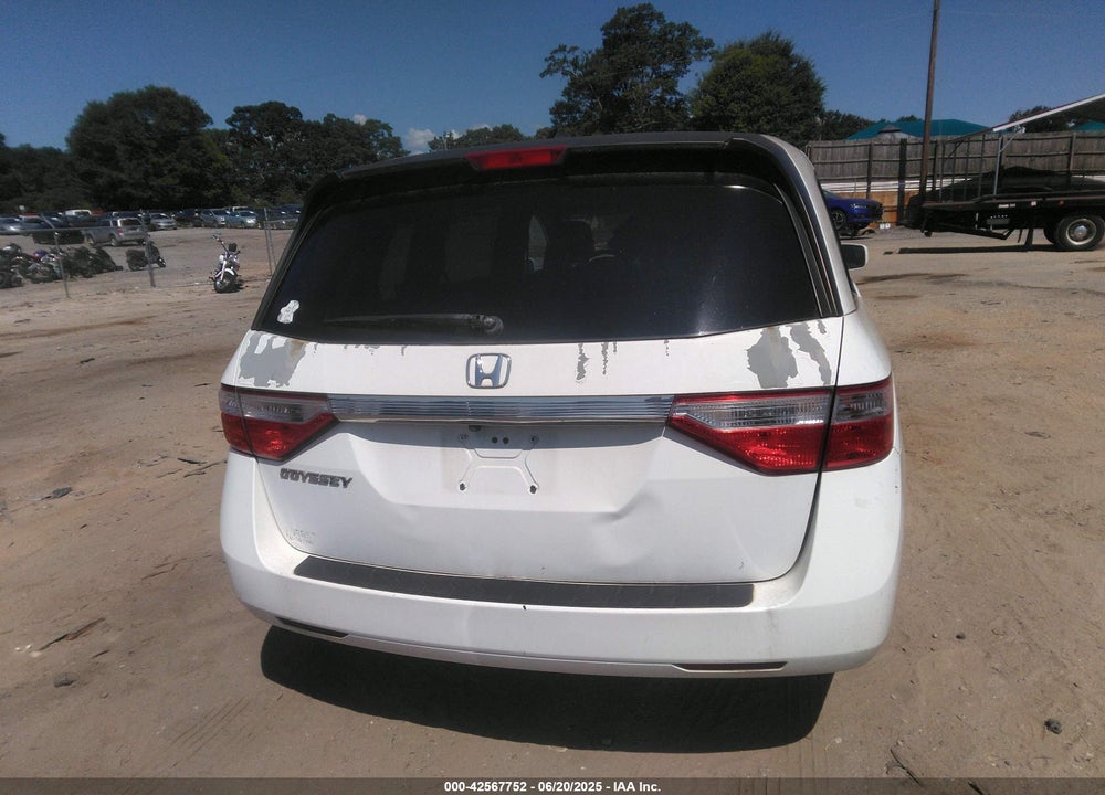 2011 HONDA ODYSSEY EX-L VIN: 5FNRL5H60BB060093