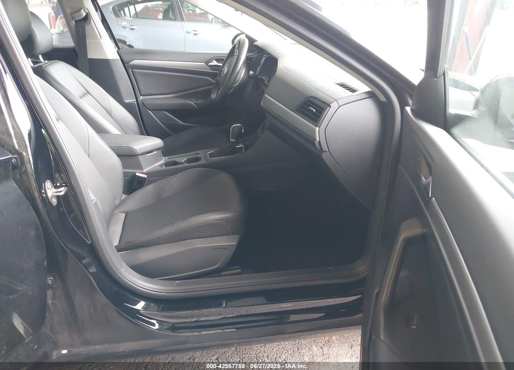 2019 VOLKSWAGEN JETTA VIN: 3VWC57BU6KM269057
