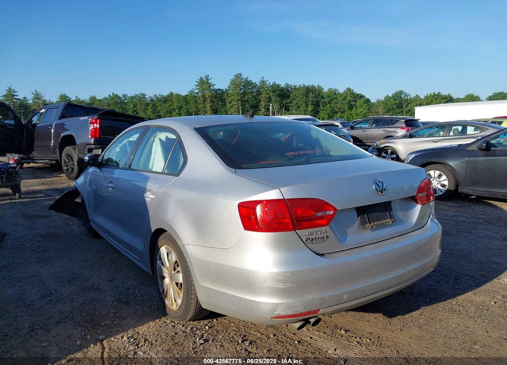 2014 VOLKSWAGEN JETTA VIN: 3VWD17AJ0EM257532