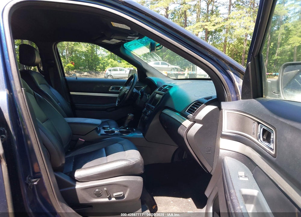 2016 FORD EXPLORER VIN: 1FM5K8D81GGA39689
