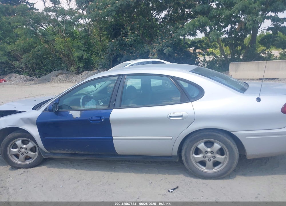 2005 FORD TAURUS SE VIN: 1FAFP53U35A270302
