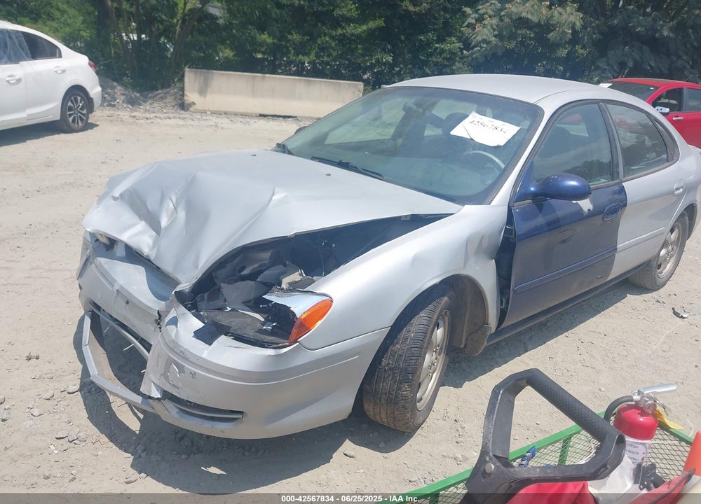 2005 FORD TAURUS SE VIN: 1FAFP53U35A270302