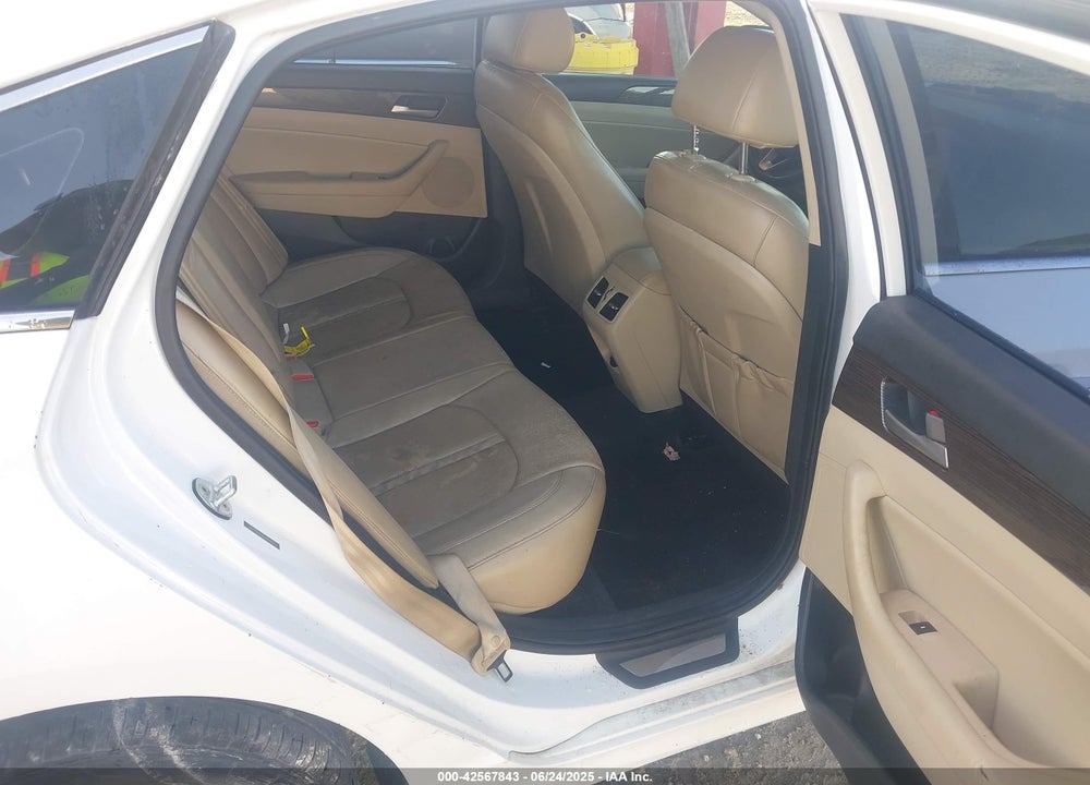 2019 HYUNDAI SONATA VIN: 5NPE34AF2KH814910