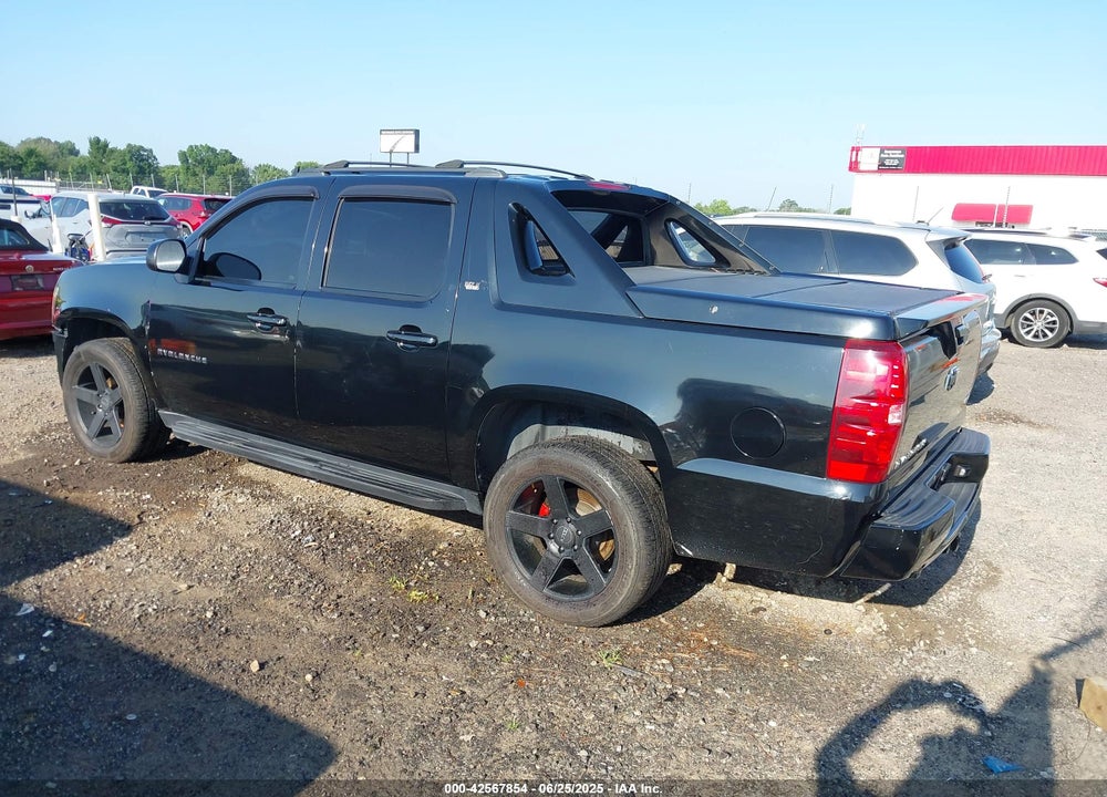 2011 CHEVROLET AVALANCHE VIN: 3GNMCEE05BG291728