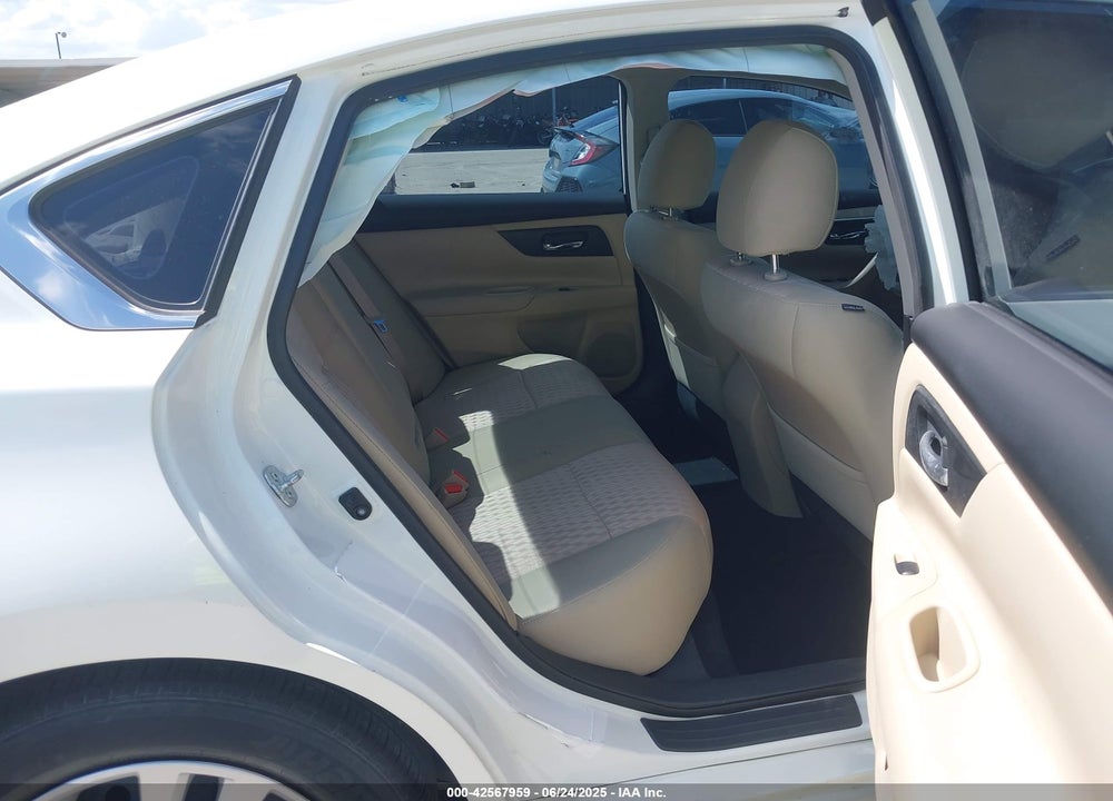 2016 NISSAN ALTIMA VIN: 1N4AL3AP9GC118264