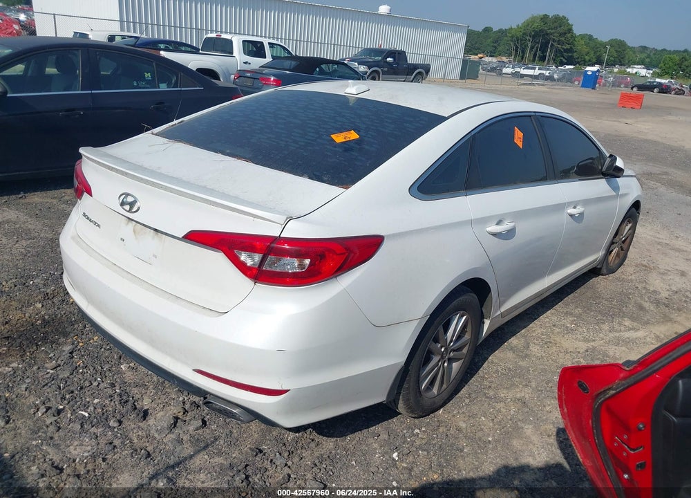 2016 HYUNDAI SONATA VIN: 5NPE24AF3GH323594