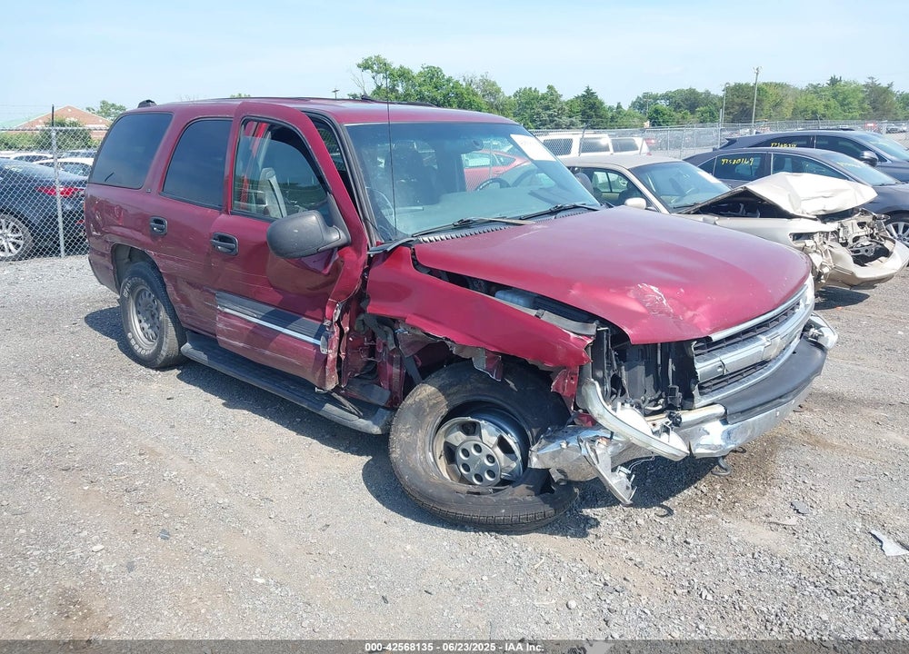 2001 CHEVROLET TAHOE LS VIN: 1GNEK13T21J295102