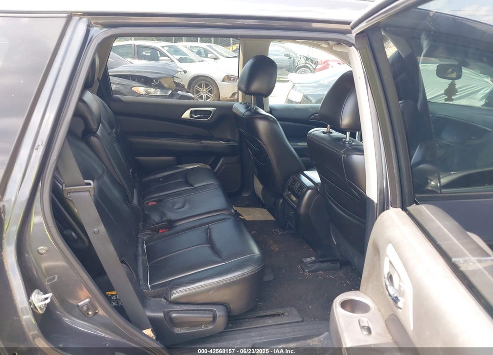 2013 NISSAN PATHFINDER VIN: 5N1AR2MM2DC621744
