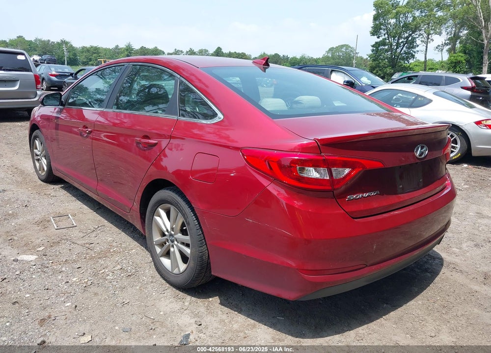 2016 HYUNDAI SONATA VIN: 5NPE24AF0GH395112