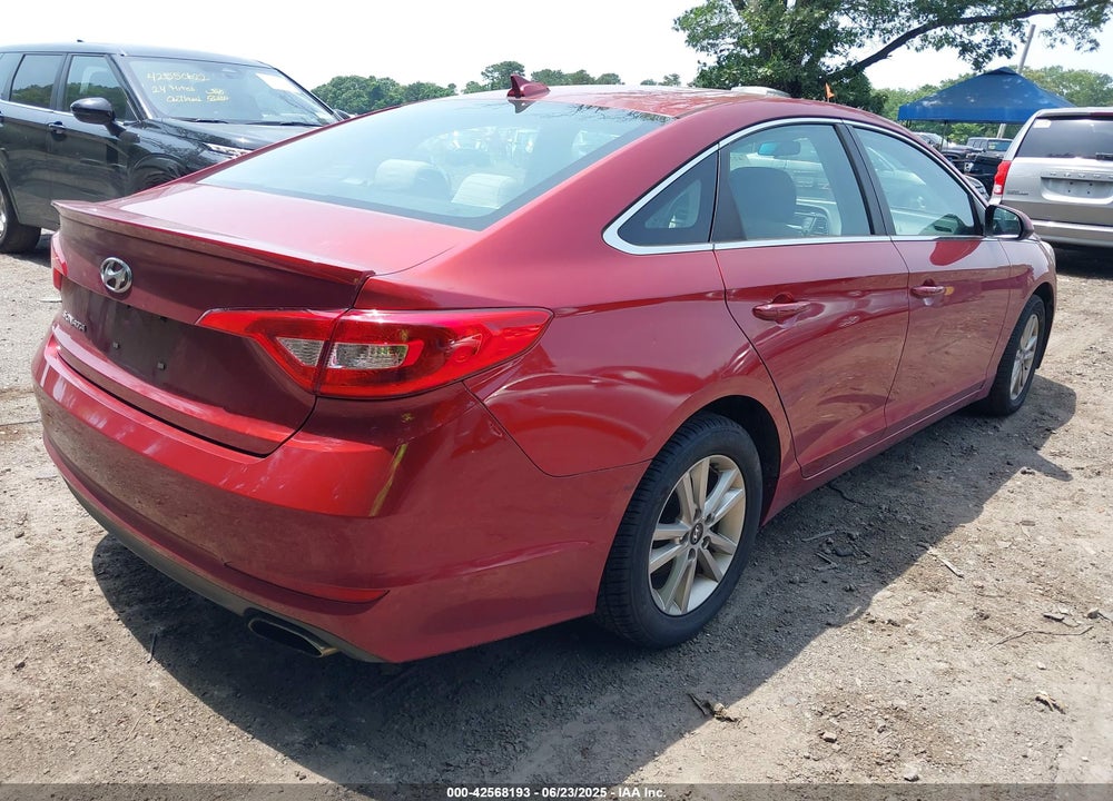 2016 HYUNDAI SONATA VIN: 5NPE24AF0GH395112