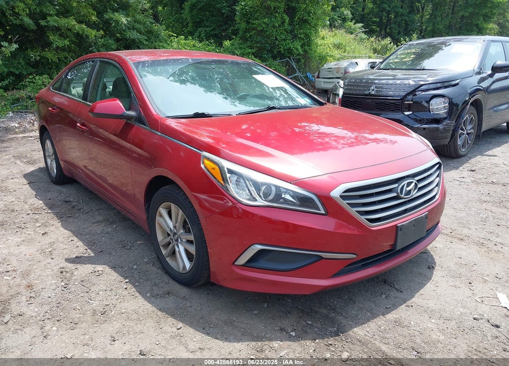 2016 HYUNDAI SONATA VIN: 5NPE24AF0GH395112