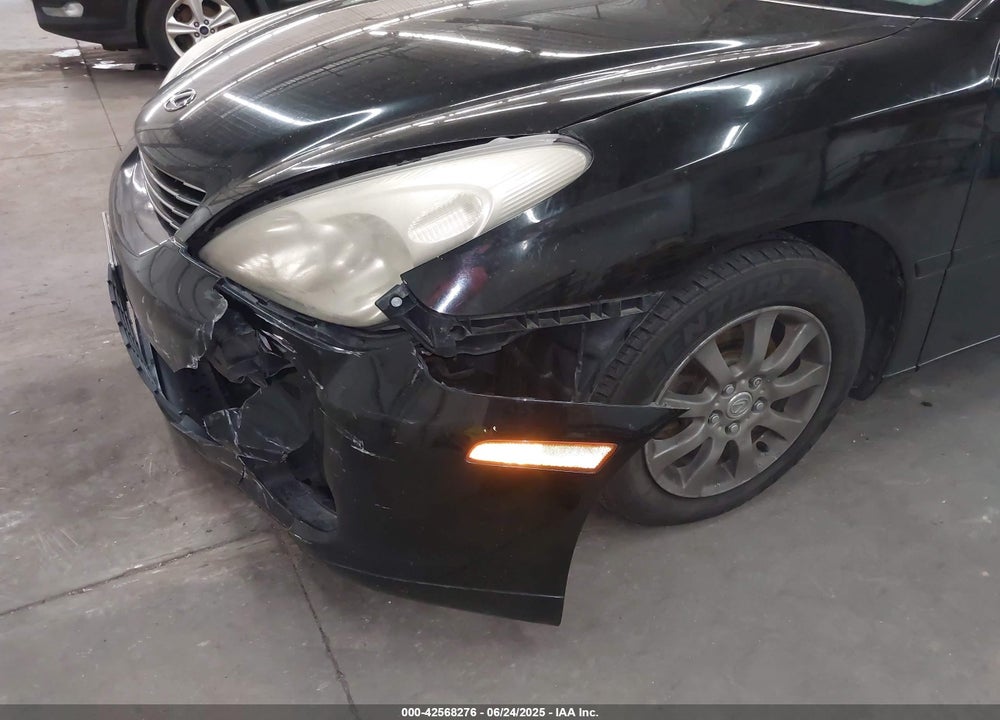 2003 LEXUS ES 300 VIN: JTHBF30G536006284