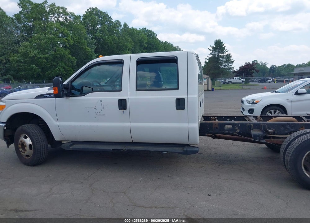 2014 FORD F-350 CHASSIS XL VIN: 1FD8W3H67EEA80804