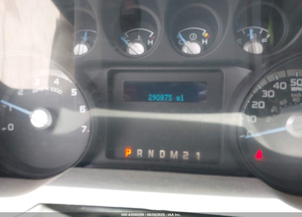 2014 FORD F-350 CHASSIS XL VIN: 1FD8W3H67EEA80804