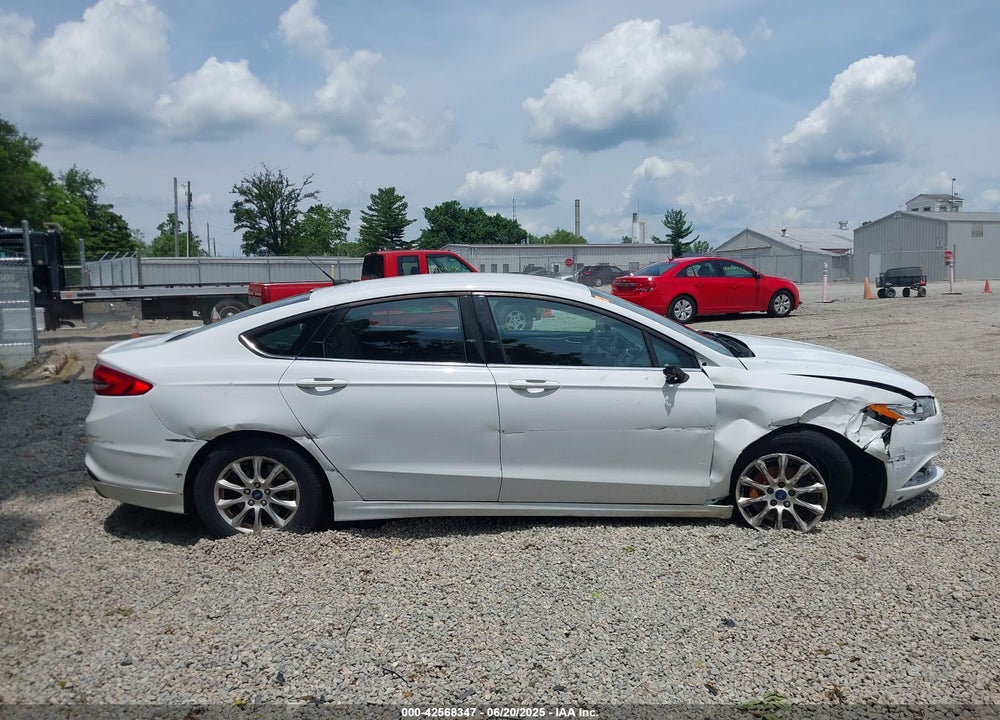 2017 FORD FUSION VIN: 3FA6P0G71HR143808
