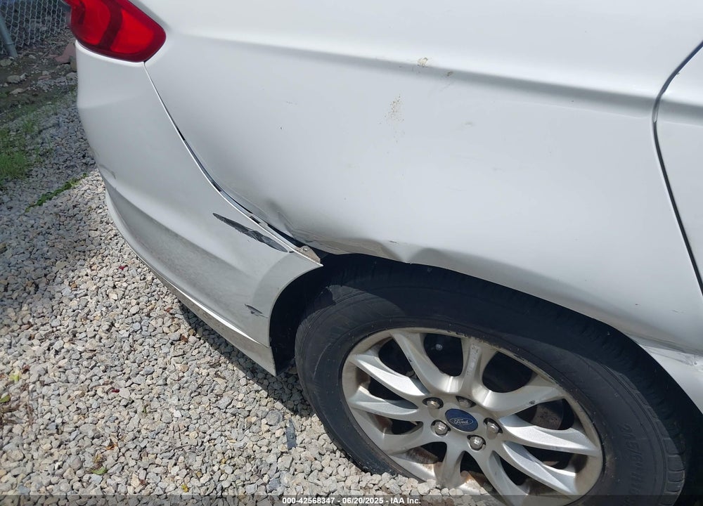 2017 FORD FUSION VIN: 3FA6P0G71HR143808