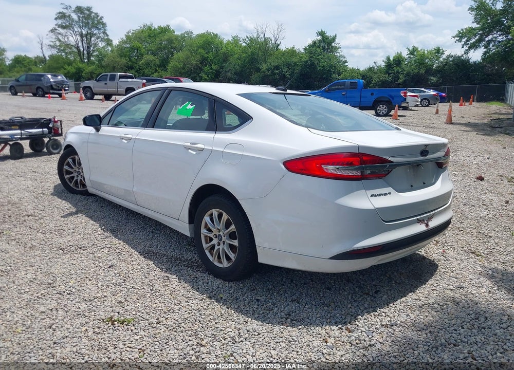 2017 FORD FUSION VIN: 3FA6P0G71HR143808