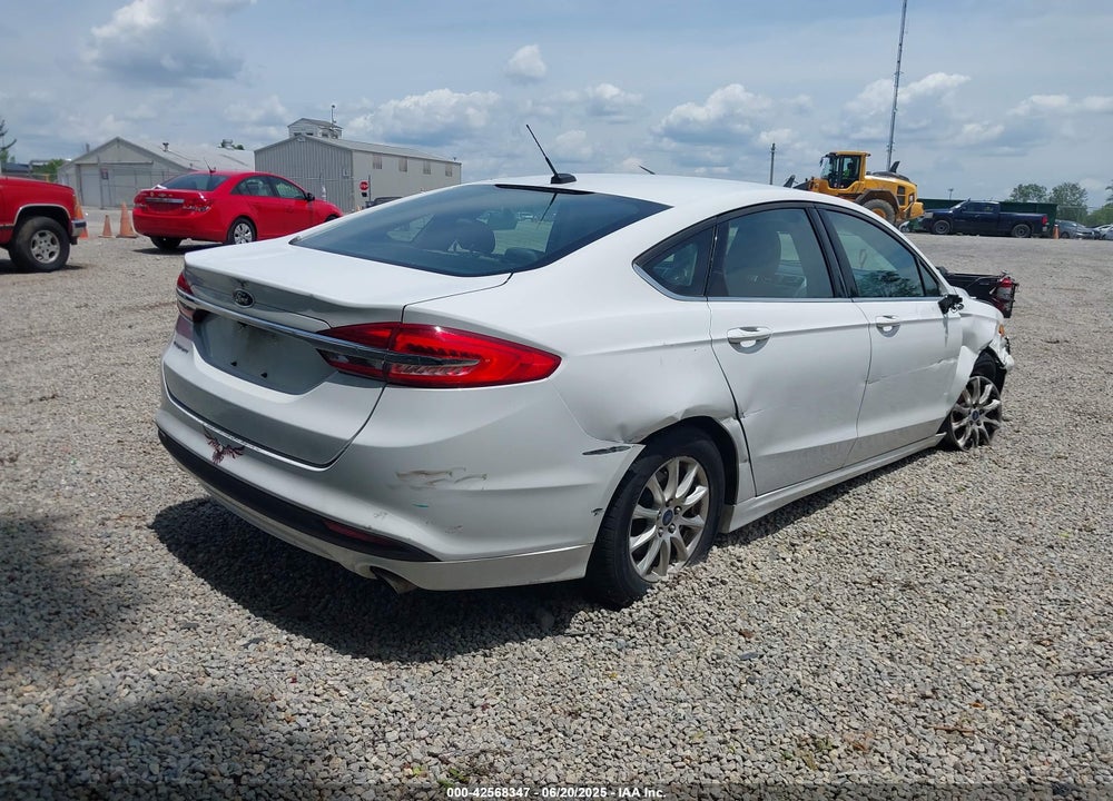 2017 FORD FUSION VIN: 3FA6P0G71HR143808