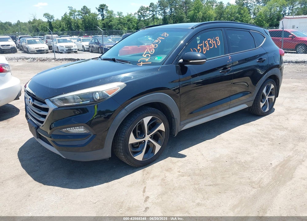 2017 HYUNDAI TUCSON VIN: KM8J3CA26HU571389