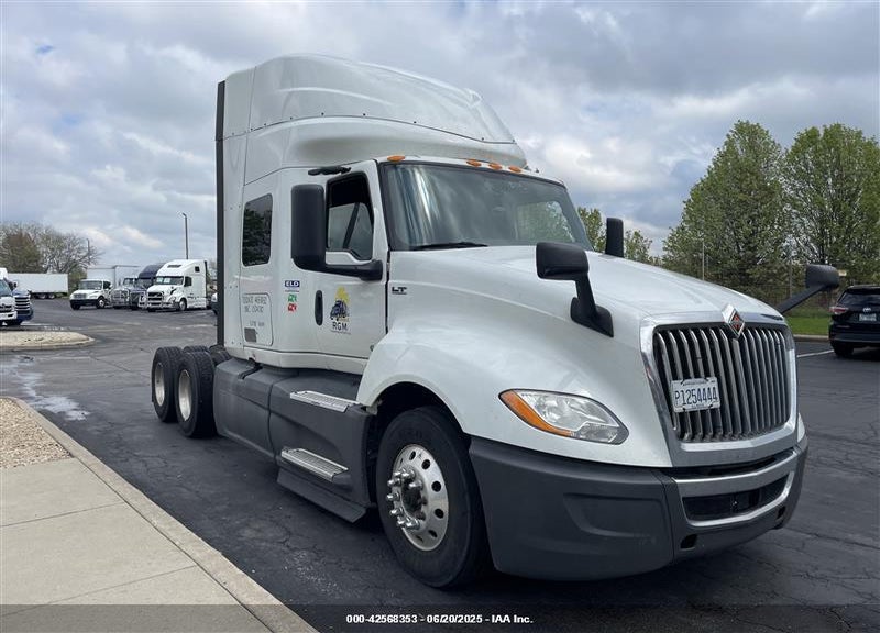 2019 INTERNATIONAL LT VIN: 3HSDZAPR0KN670084