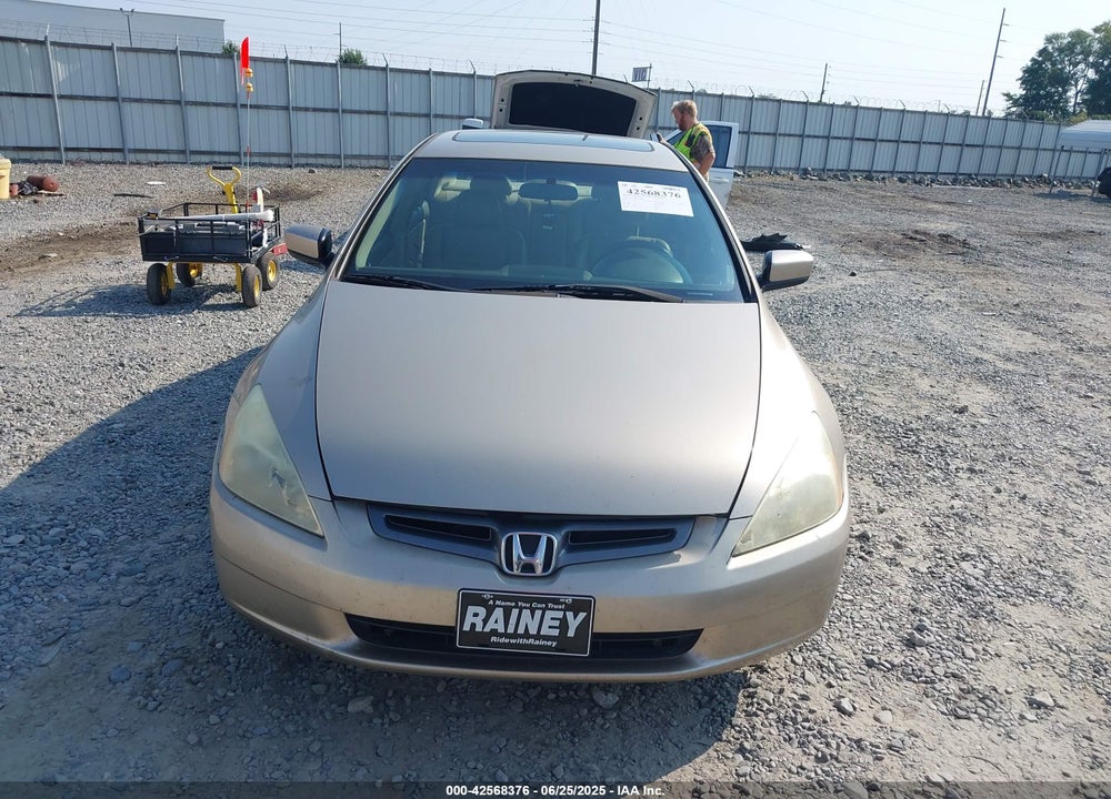 2004 HONDA ACCORD 3.0 EX VIN: 1HGCM66554A060428