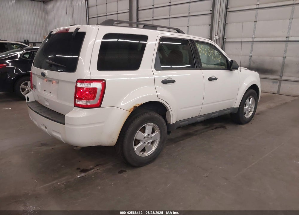 2010 FORD ESCAPE VIN: 1FMCU0D73AKD34081