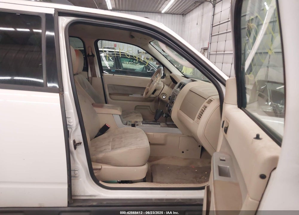 2010 FORD ESCAPE VIN: 1FMCU0D73AKD34081