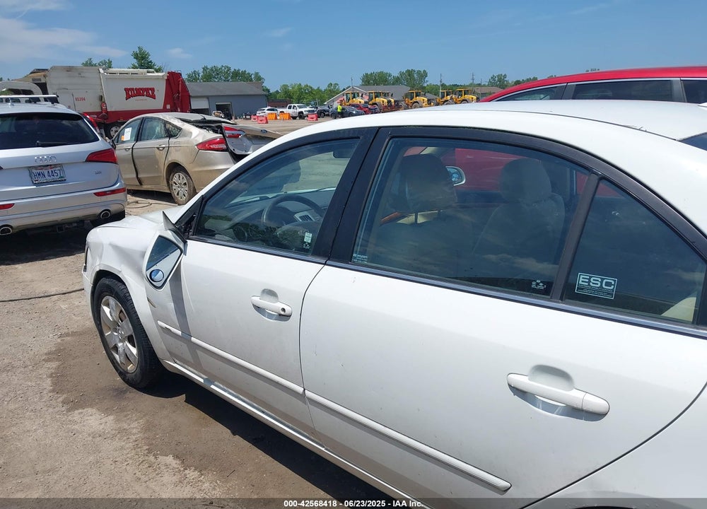 2009 HYUNDAI SONATA VIN: 5NPET46C39H416436