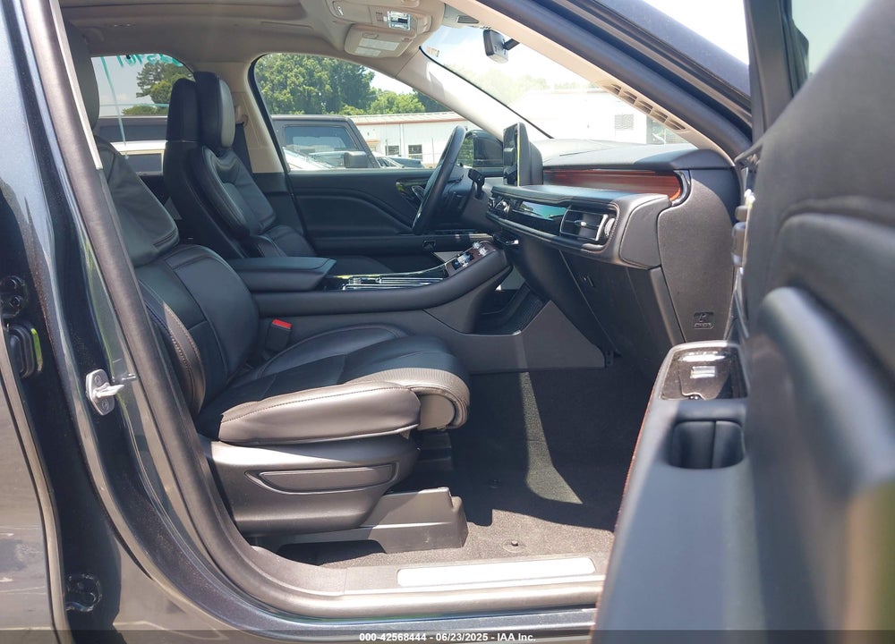 2022 LINCOLN AVIATOR VIN: 5LM5J7XC9NGL18637