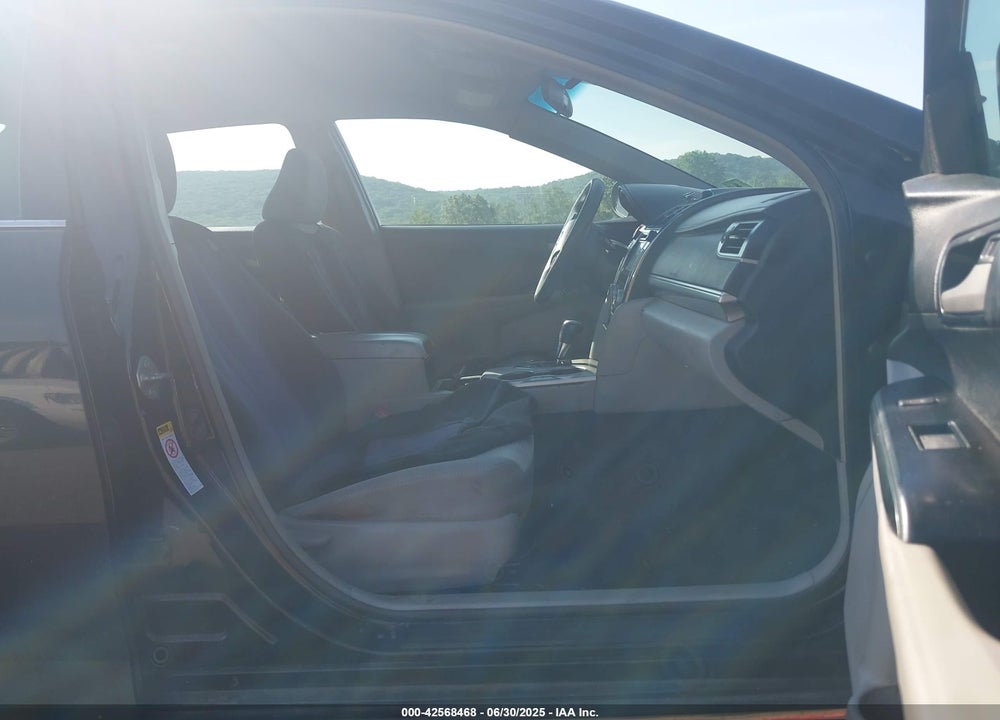 2014 TOYOTA CAMRY LE VIN: 4T1BF1FK2EU470936