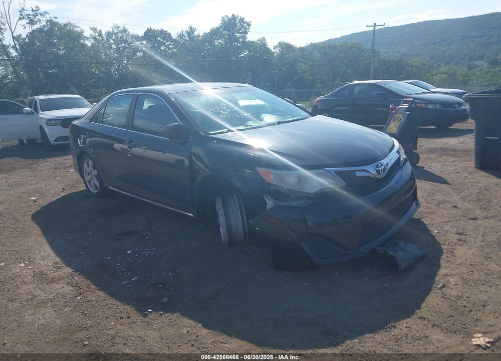 2014 TOYOTA CAMRY LE VIN: 4T1BF1FK2EU470936