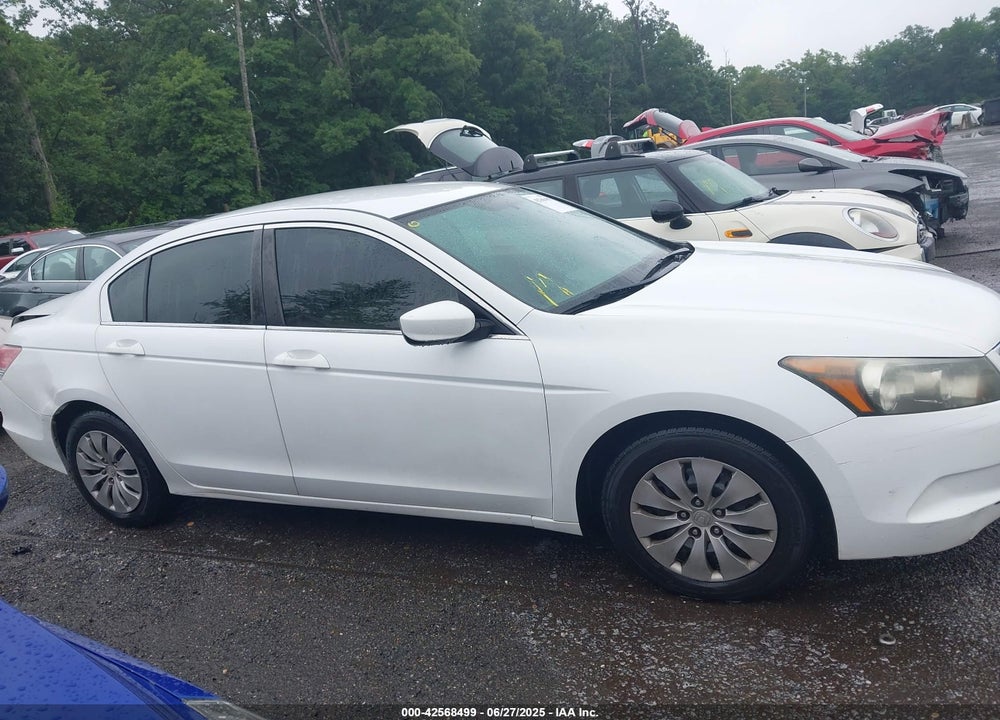 2010 HONDA ACCORD 2.4 LX VIN: 1HGCP2F32AA177636