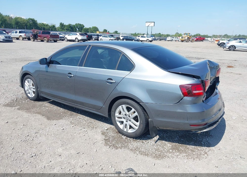 2017 VOLKSWAGEN JETTA VIN: 3VW2B7AJ7HM238825