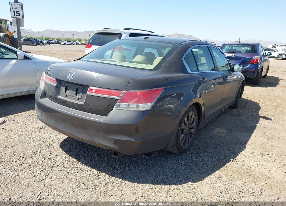 2012 HONDA ACCORD 2.4 EX-L VIN: 1HGCP2F88CA081671