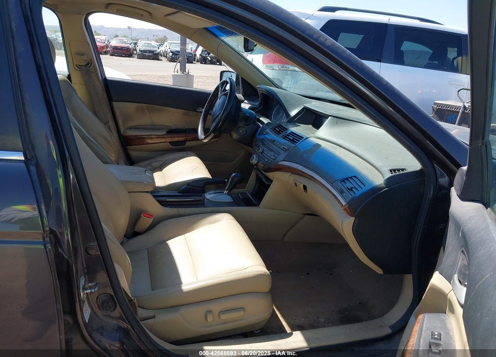 2012 HONDA ACCORD 2.4 EX-L VIN: 1HGCP2F88CA081671