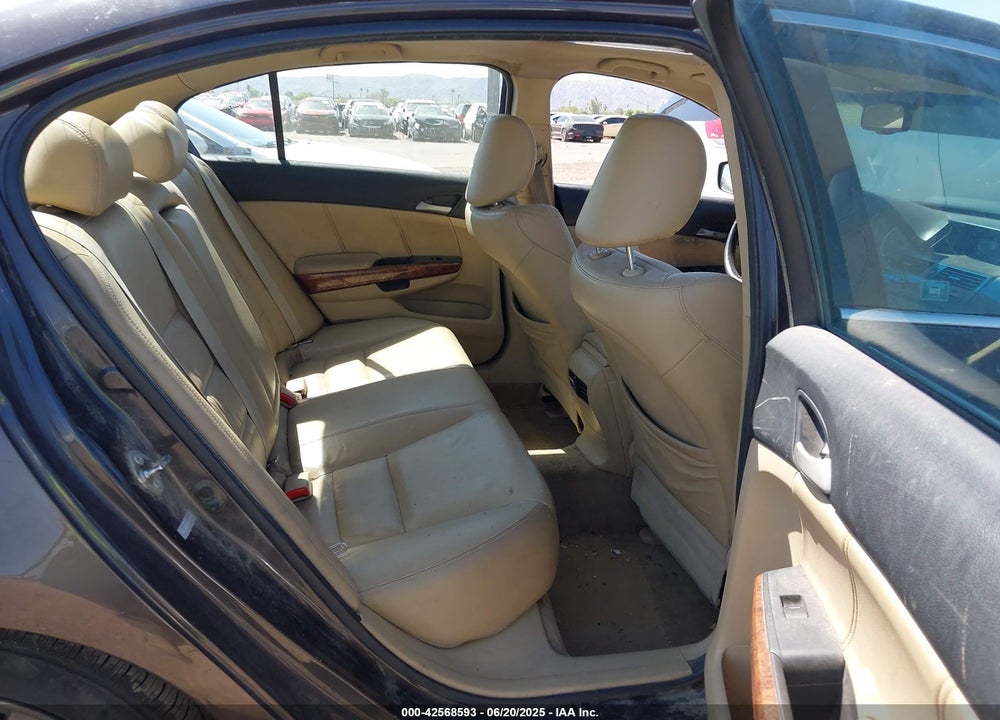 2012 HONDA ACCORD 2.4 EX-L VIN: 1HGCP2F88CA081671