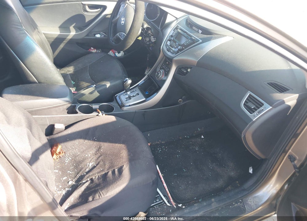 2013 HYUNDAI ELANTRA VIN: 5NPDH4AE9DH445695