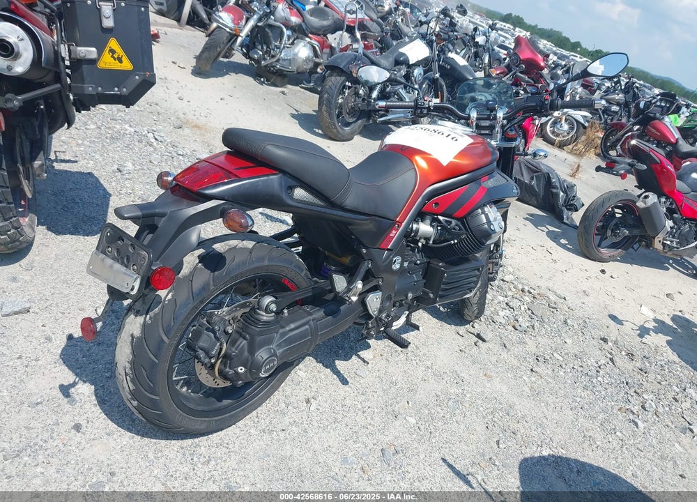 2015 MOTO GUZZI GRISO 1200 8V VIN: ZGULSU021FM200335