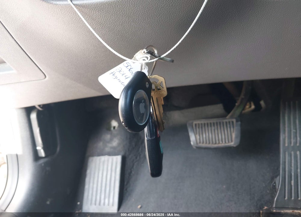 2014 HYUNDAI ELANTRA VIN: KMHDH6AH9EU024200