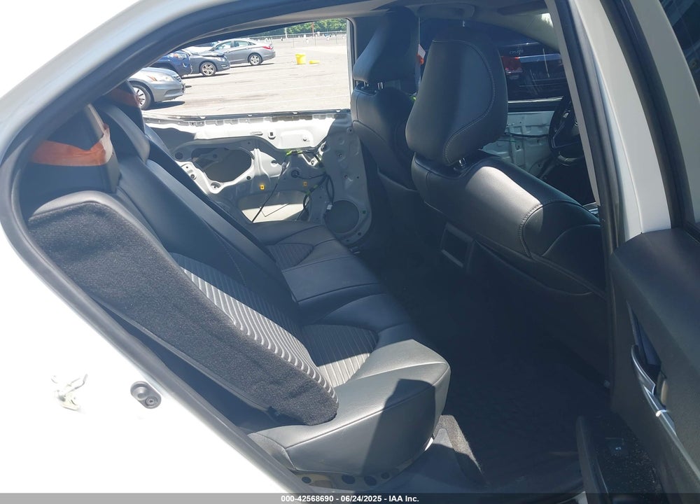 2020 TOYOTA CAMRY VIN: 4T1M11AK9LU923123