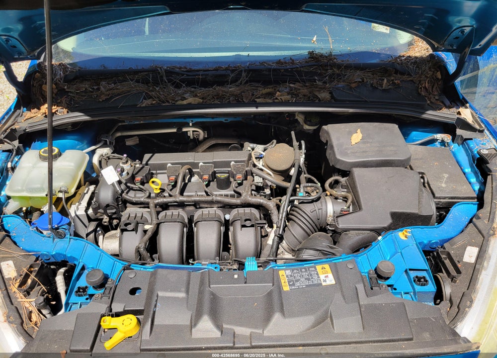 2015 FORD FOCUS VIN: 1FADP3J29FL239008