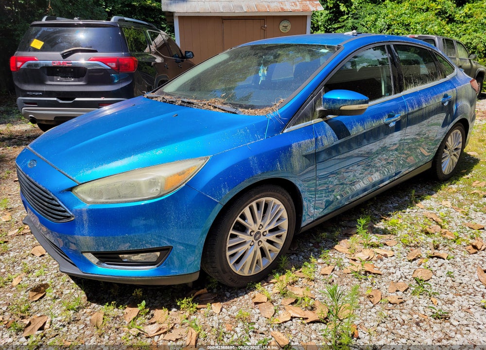 2015 FORD FOCUS VIN: 1FADP3J29FL239008