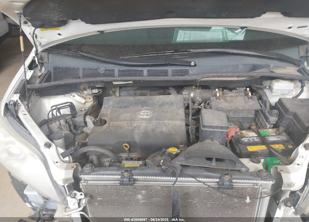 2011 TOYOTA SIENNA VIN: 5TDYK3DC7BS017669