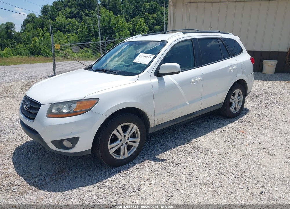 2011 HYUNDAI SANTA FE VIN: 5XYZHDAG0BG029644
